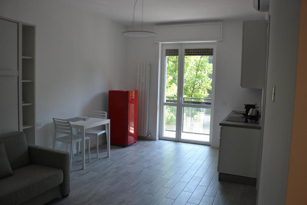 Milano Fiera City - Apartments Екстер'єр фото